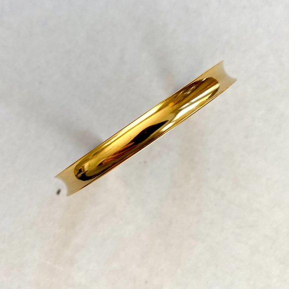 Ashley Bridget 18K Gold Plated Elastic Holder Cuff Bracelet - Picture 7 of 11